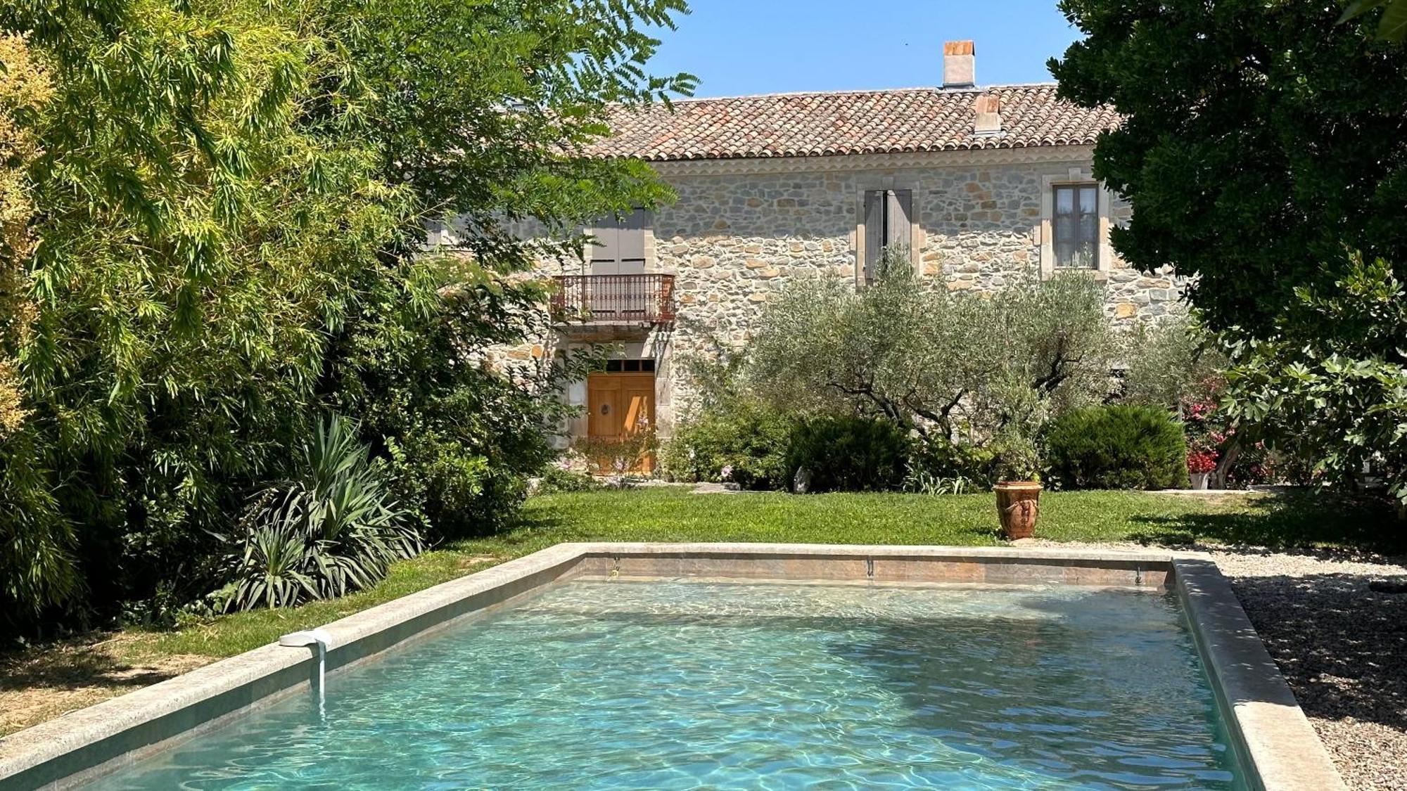 Le Coing Des Vignes Mauressargues Exterior foto